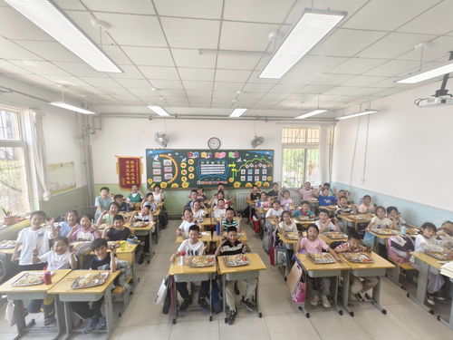 弘揚傳統(tǒng)文化,共度端午佳節(jié)——煙臺星海藝校舉行端午節(jié)主題班會活動